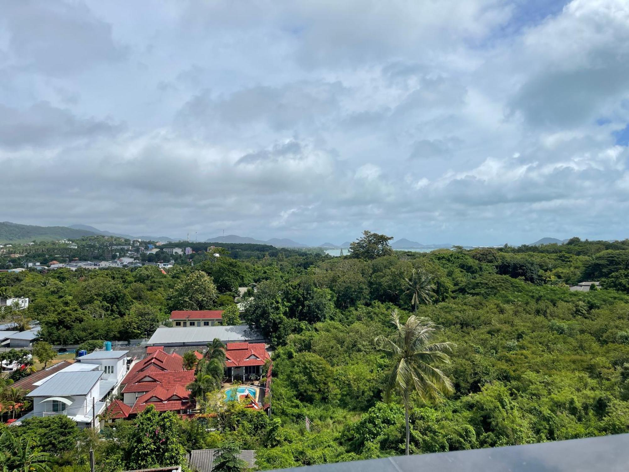 Babylon Sky Garden - Long Term Holiday Rentals Rawai 객실 사진
